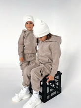 Load image into Gallery viewer, Utility Tracks