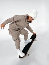 Load image into Gallery viewer, Utility Tracks