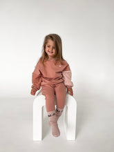 Load image into Gallery viewer, Peachy-pink jumper