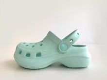 Load image into Gallery viewer, Clogs